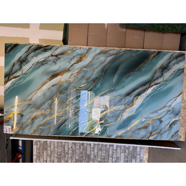 Panneau PVC brillant